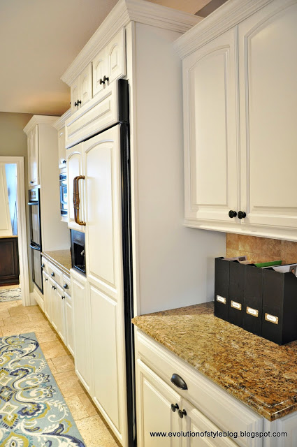 How To Paint Kitchen Cabinets With A, How To Paint Kitchen Cabinet Trim