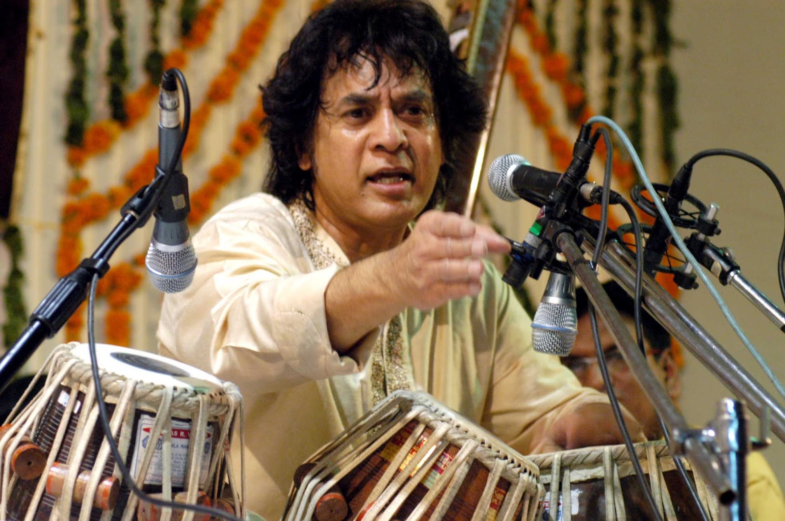 sandeep blogs... Happy Birthday Ustad Zakir Hussain