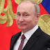 Putin firma una ley que le permite volver a postularse a la Presidencia.