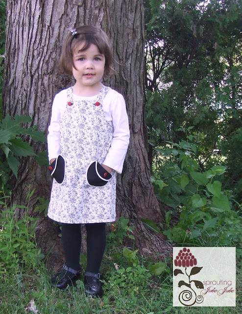 Sprouting JubeJube: Classic Jumper by Peek-a-Boo Patterns