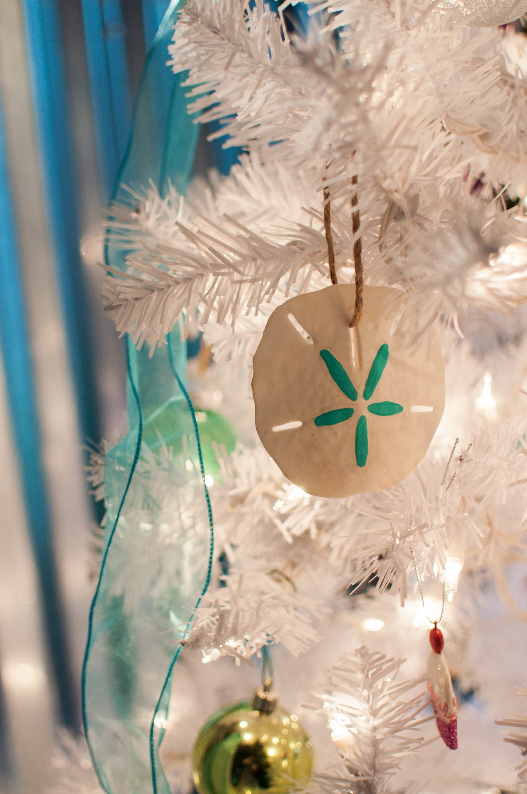 art actually diy seashell ornaments.