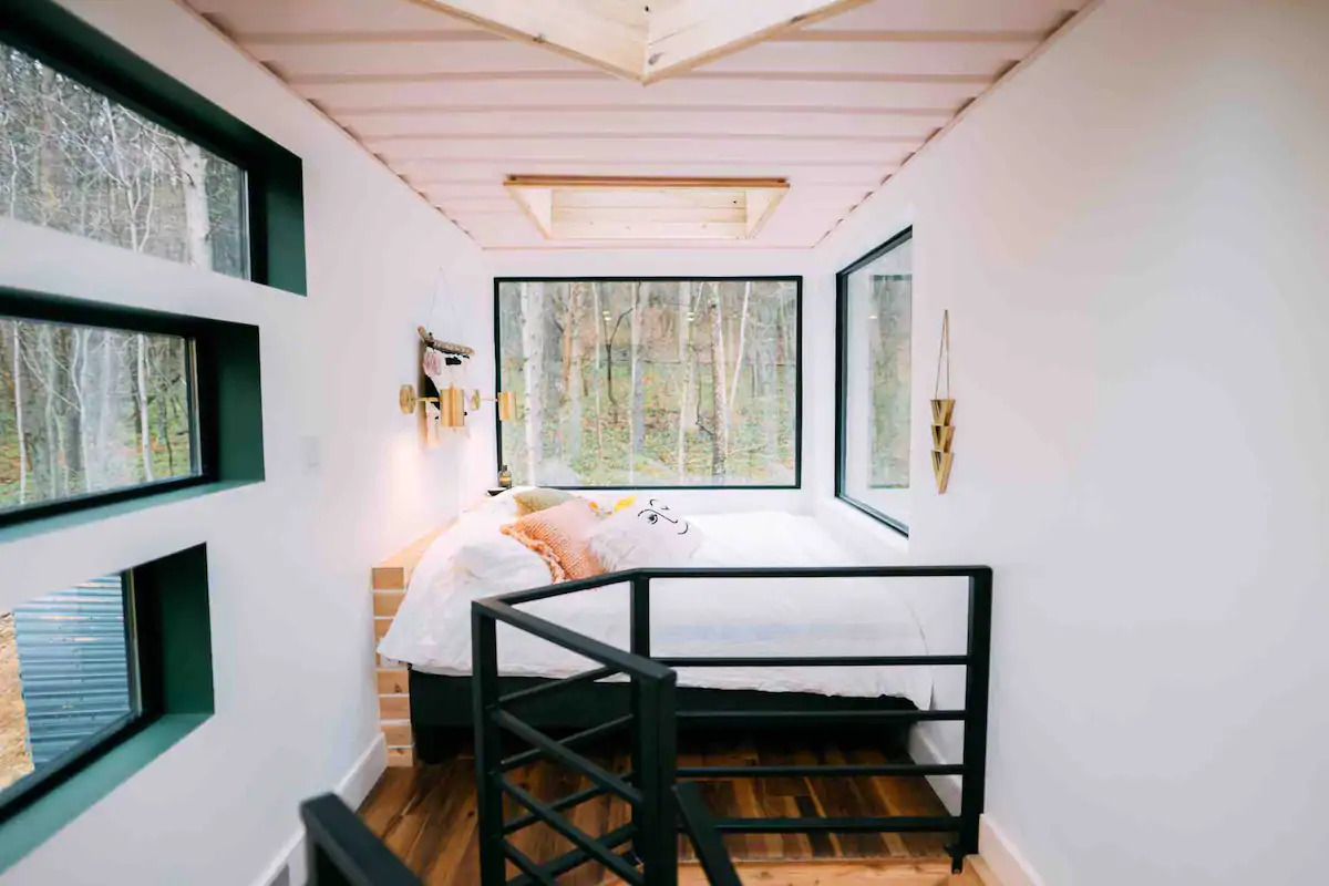 Shipping Container Homes & Buildings Box Hop Shipping Container Homes, Ohio, USA