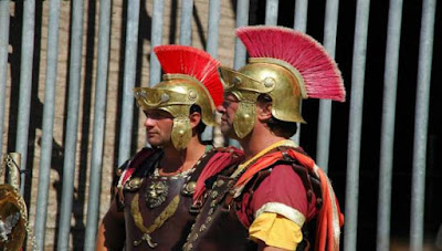 ΚΑΙ ΟΜΩΣ Η αρχαία ελληνική καταγωγή των Ρωμαίων  