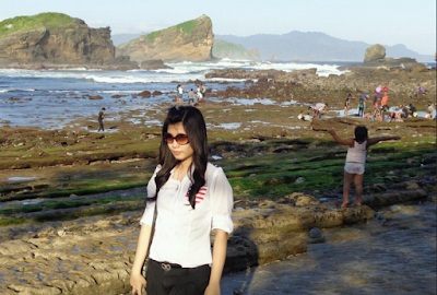 Wisatawan Pantai Papuma