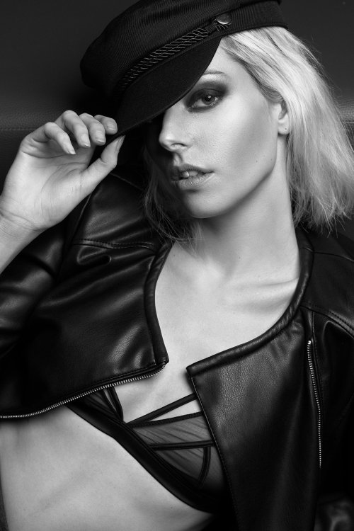 riona neve modelo Bruno Birkhofer 500px fotografia mulheres fashion arte preto e branco loira elegante beleza