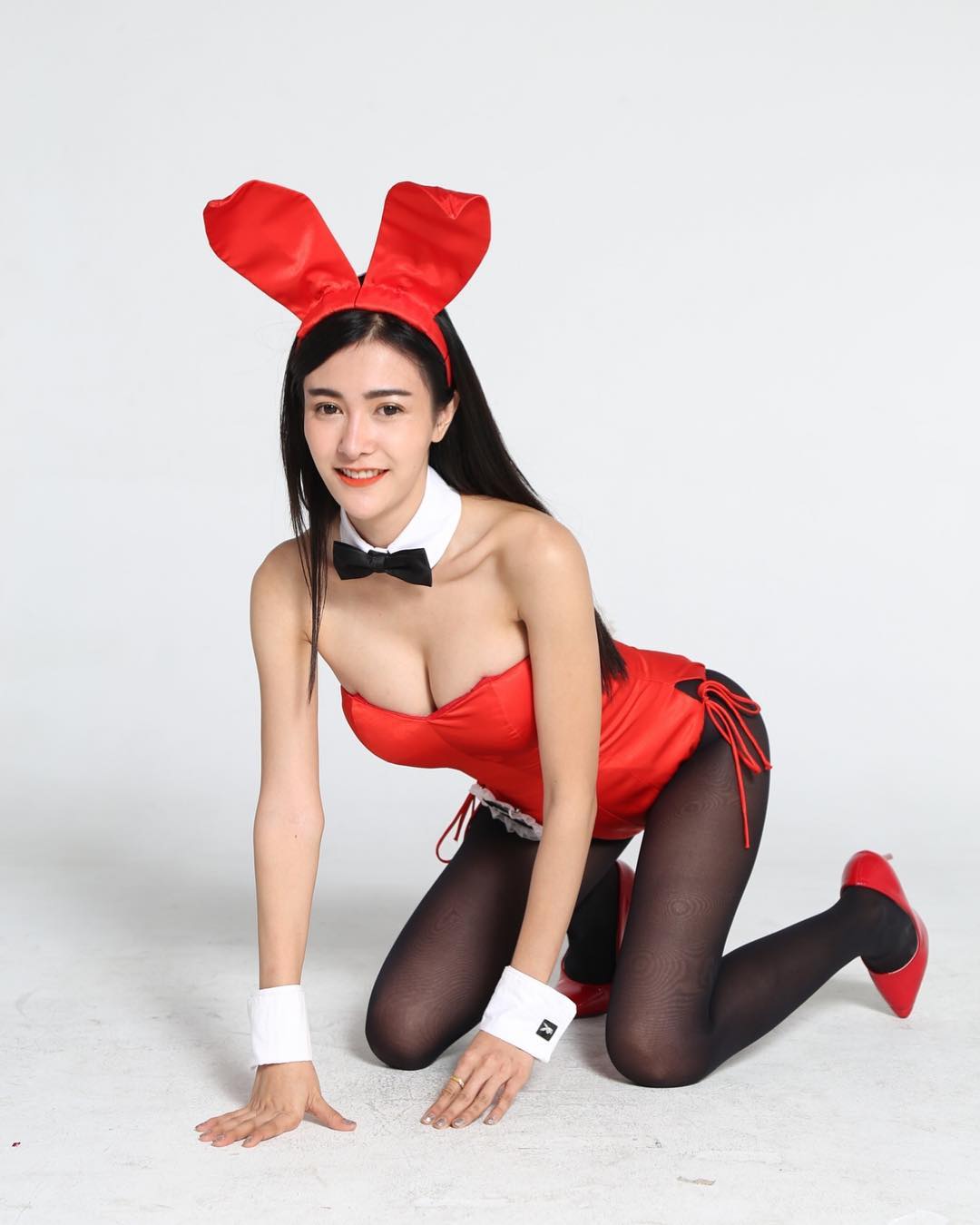 Mutmai Onkanya Pakpean - Beautiful Playboy Bunny Thailand - Exotic Asian.