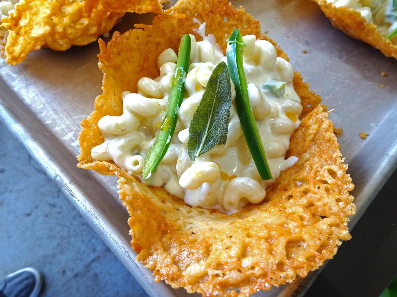 MAD MEAT GENIUS MAC & CHEESE BAKEOFF