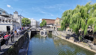 Londres, Candem Town. Regent's Canal. Londres, Candem Town. Regent's Canal.