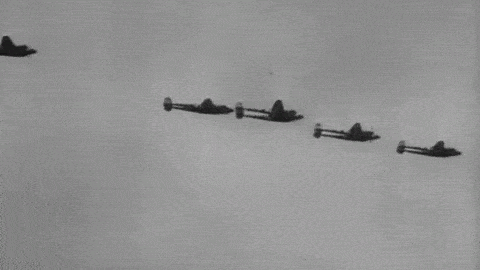 P-38 worldwartwo.filminspector.com flying