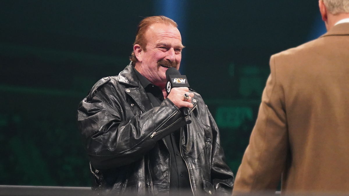 Jake Roberts renova com a AEW