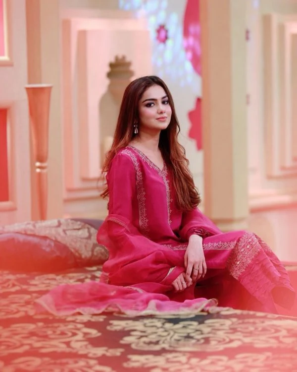 Syeda Tuba Aamir Beautiful Pictures Collection from Eid ul Fitr
