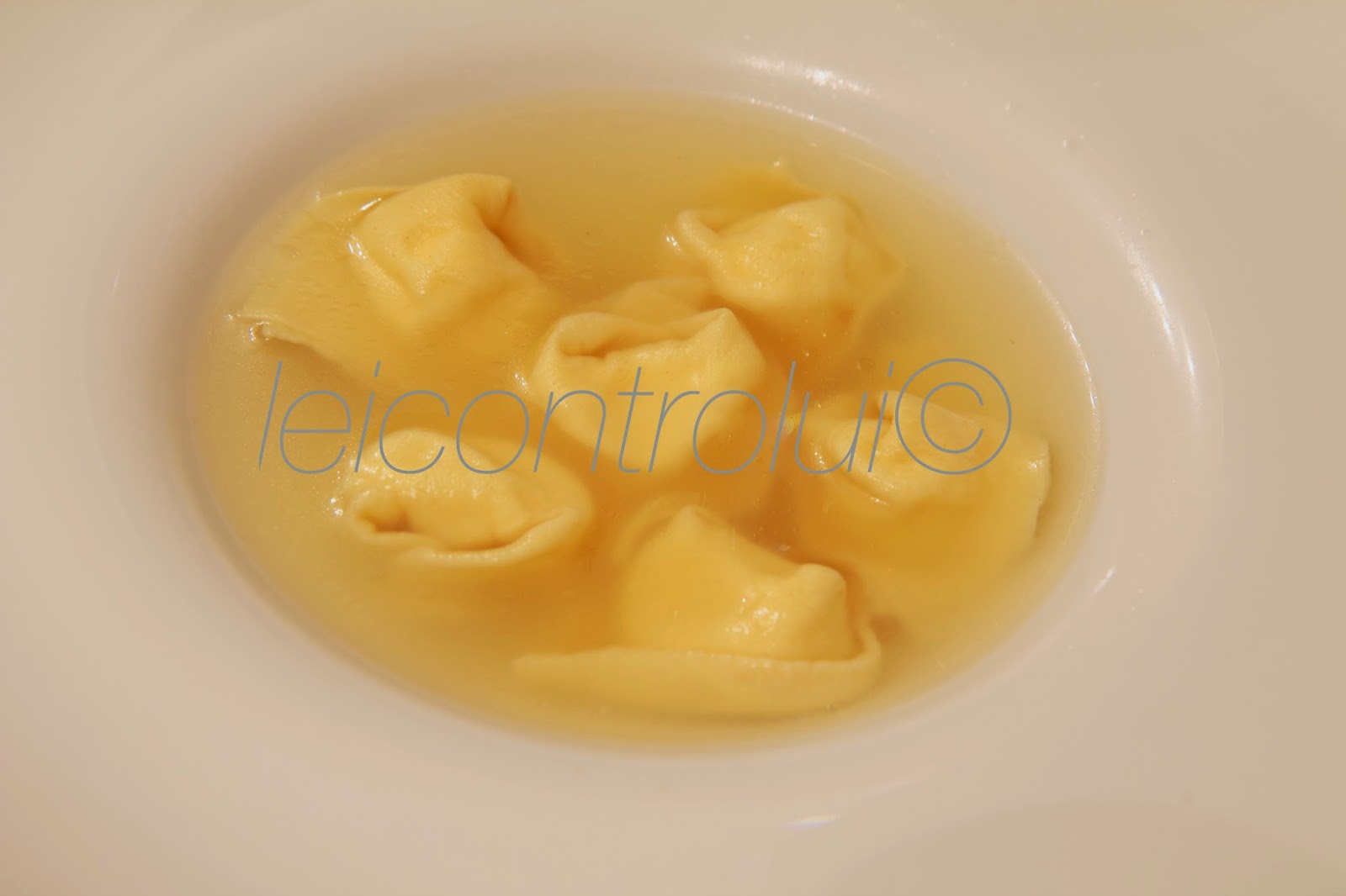 lei: cappelletti al formaggio