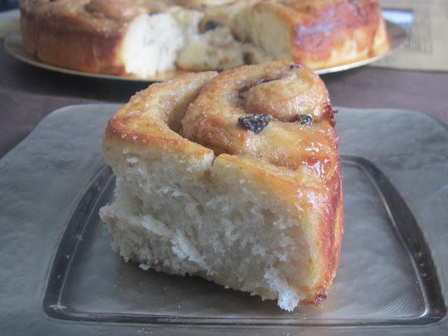  Cinnamon Rolls 