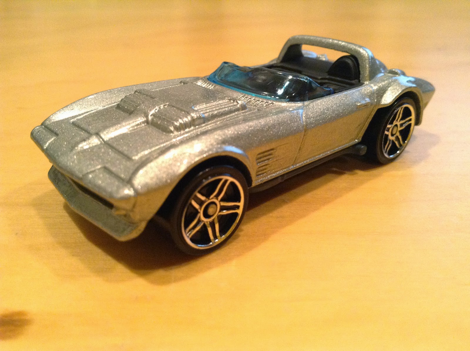 JULIAN'S HOT WHEELS BLOG Corvette Grand Sport Roadster (Fast & Furious
