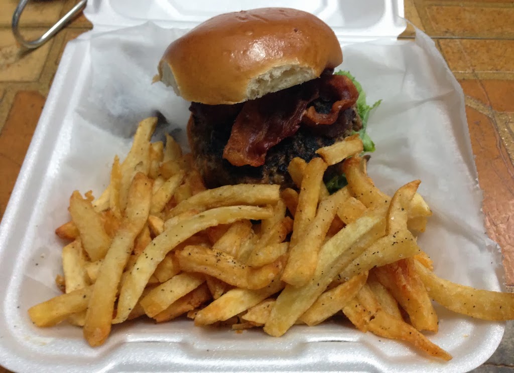 St. Arnold's Mussel Bar Food Review DC Outlook