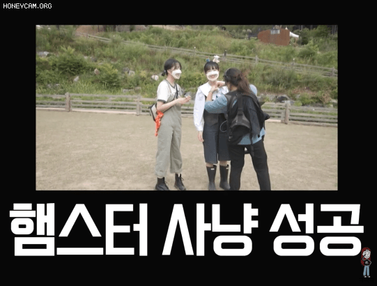 악어 입에 머리넣기 몰카 기획한 최예나 . 조유리