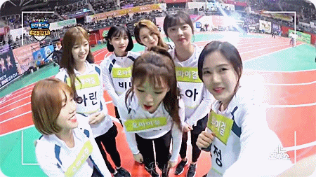 오마이걸 아육대 셀프캠 움짤.gif | 인스티즈