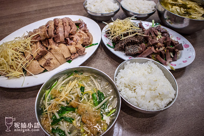 【台南中西區美食】臺中鵝肉。生意太好鵝肉來不及賣