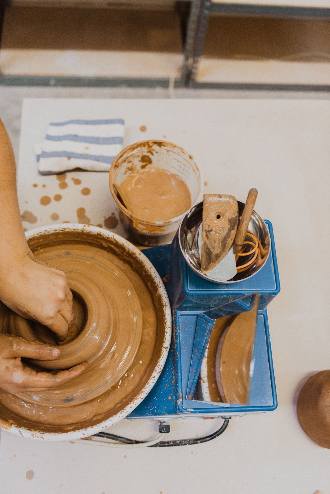 Afternoon Pottery Class with KIRA.MADE ArteBohème Unconventional art with a touch of