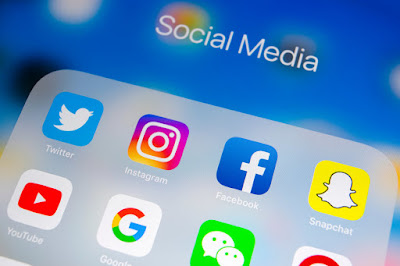 Emenator aSocial Network Emenator aSocial Network