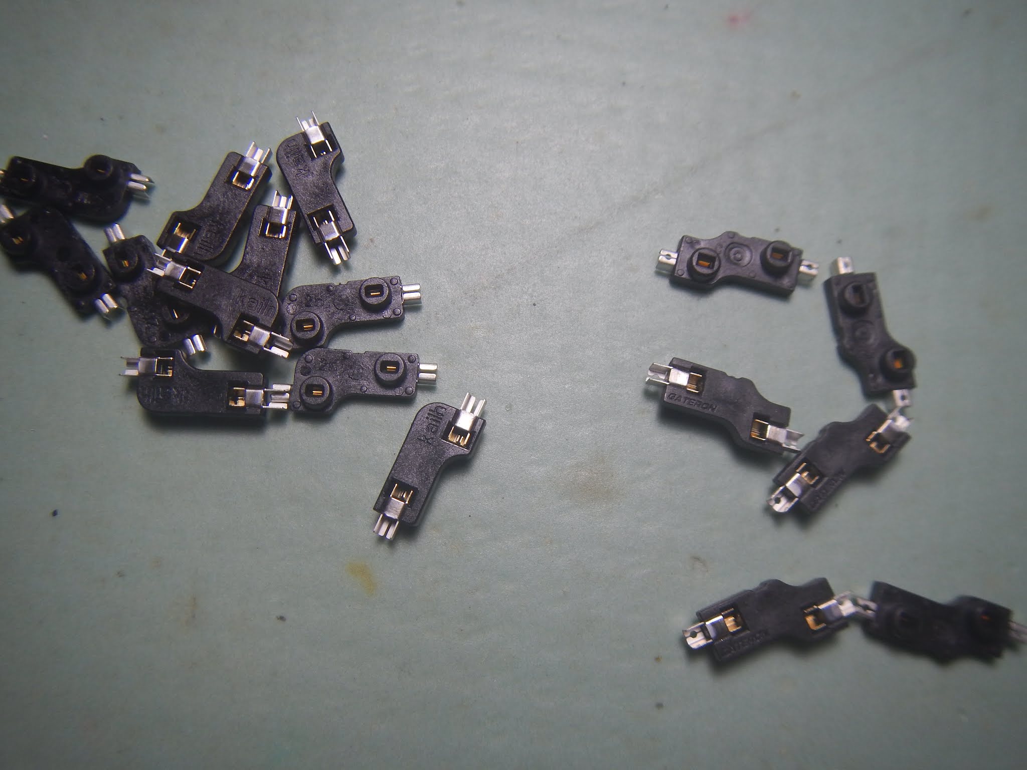 Kailh vs Gateron Hot Swap Sockets