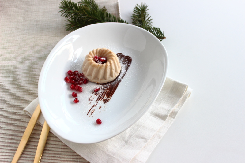Zimtparfait Gugl mit Granatapfel und Schokolade, Weihnachtsdessert, Rezept auf dem Südtiroler Foodblog kebo homing Zimtparfait Gugl mit Granatapfel und Schokolade, Weihnachtsdessert, einfacher Nachtisch, Eis, Rezept auf dem Südtiroler Foodblog kebo homing