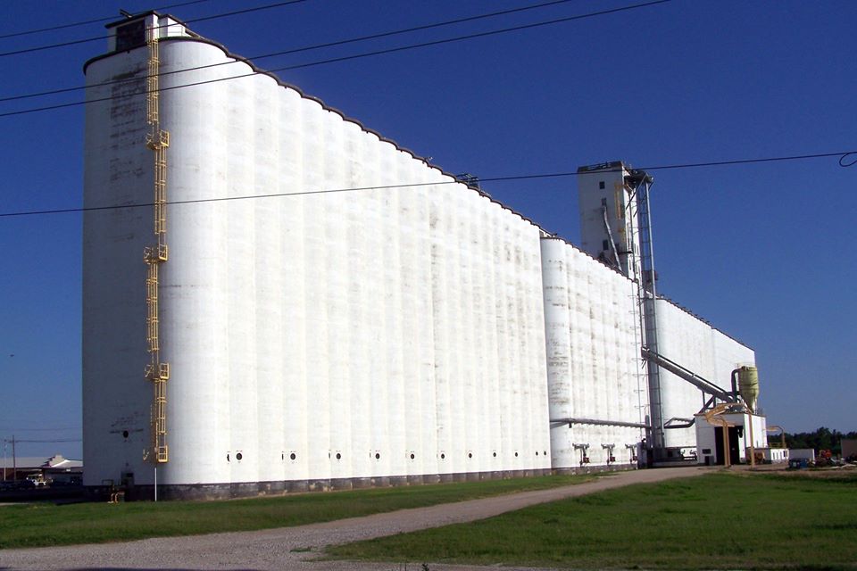 Towns and Nature Hutchinson, KS ADM, Cargill and Misc Grain Elevators