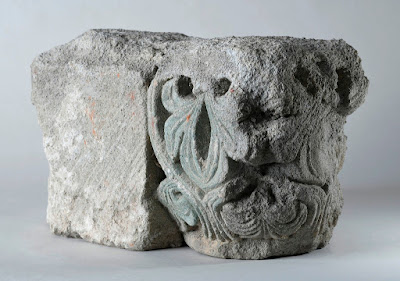 Romanesque Stone Carvings Found at Borosjenő Castle