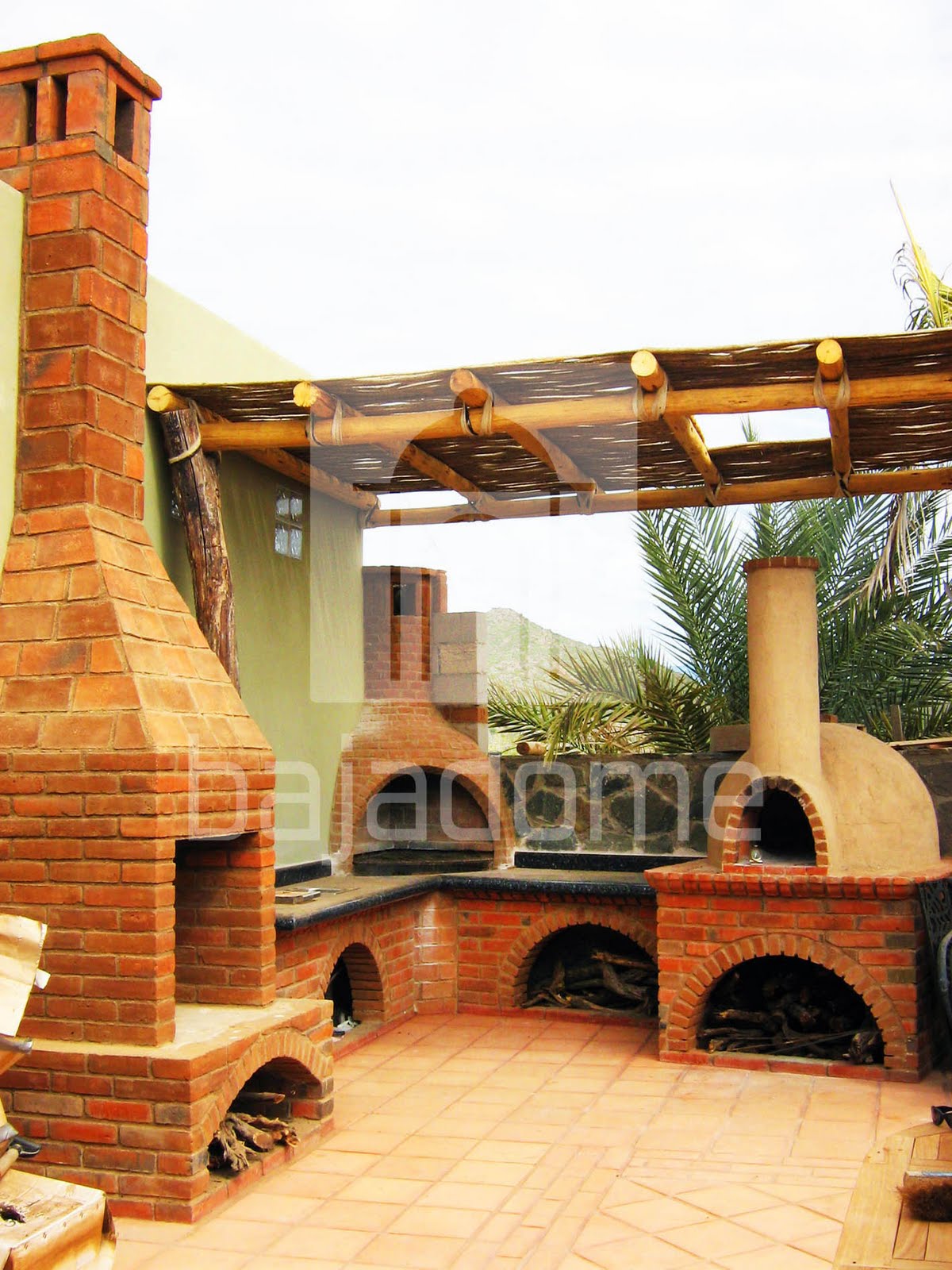 bajadome ARTE EN EL CIELO: Asador pescadero
