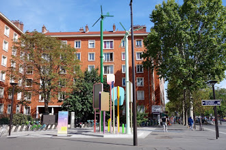 Paris : From Paris with love, une installation monumentale de Bruno Peinado - Porte de Saint-Ouen - XVIIIème