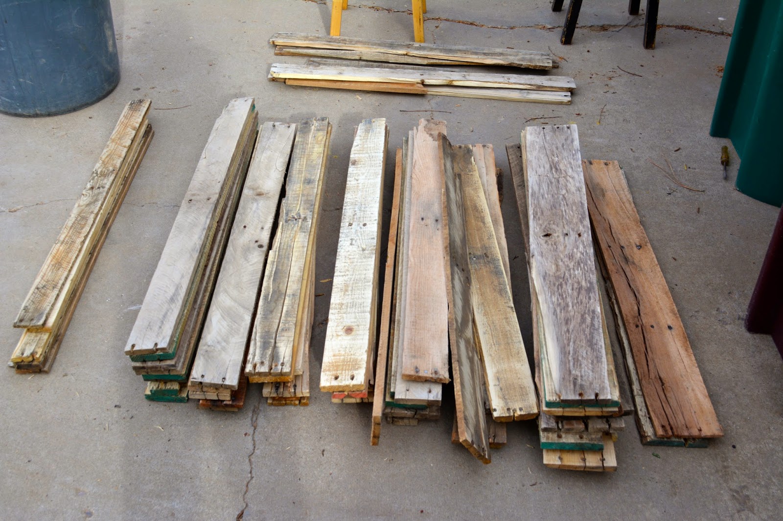 Harris Pallet Wall/ Office