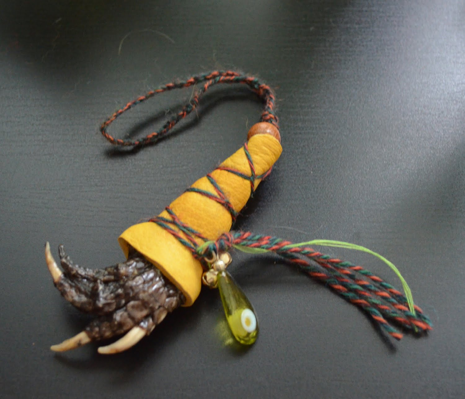 DSC_0336gatorpawcharm.jpg