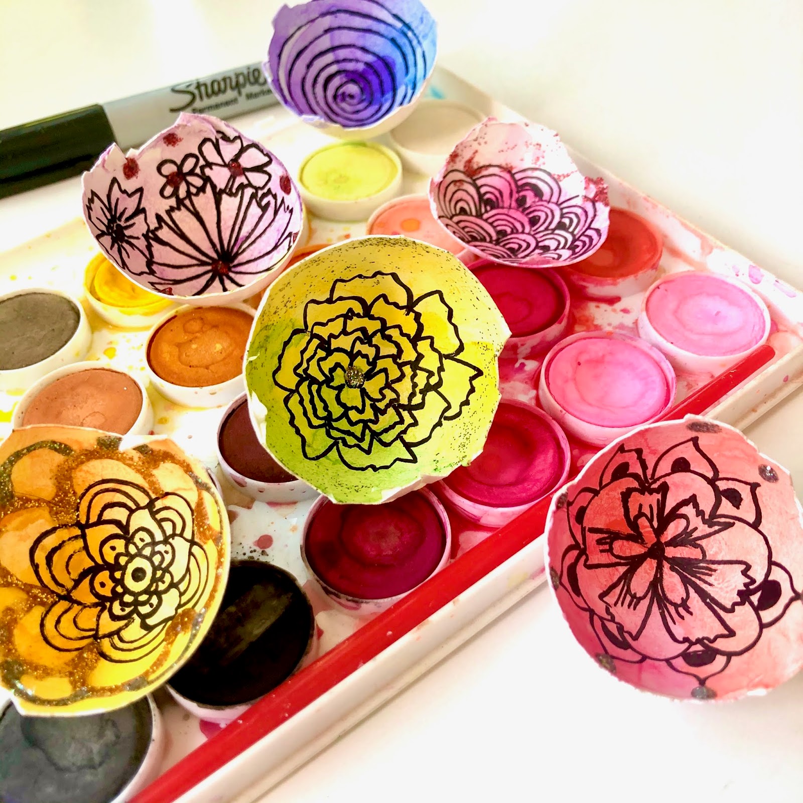 Watercolor eggshell painting