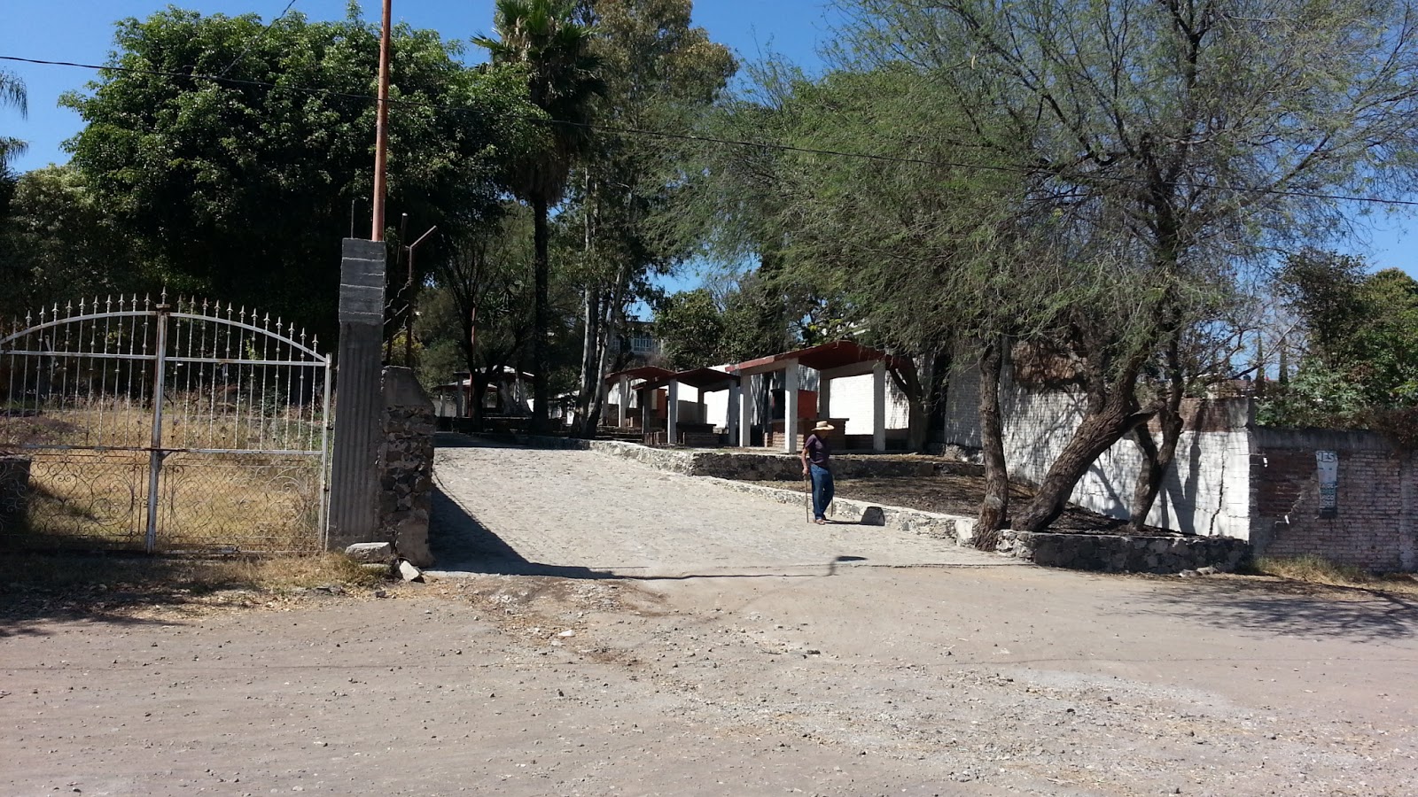 Gervacio Mendoza La Joya, Yuriria 16 fotos.