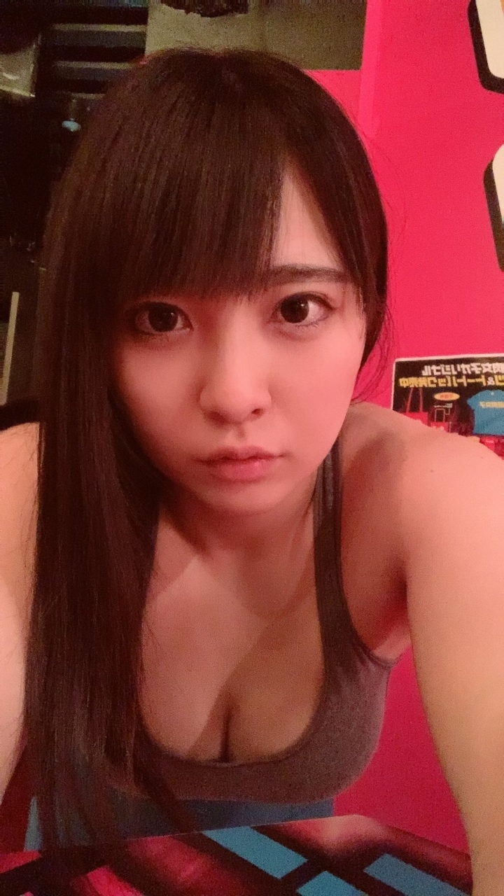 요즘 헬스 유튜버이자 AV배우 - 디쁠