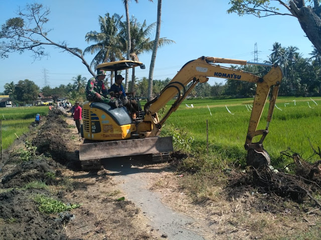 TMMD Reguler 105 Tahun 2019 Gunakan Alat Berat Untuk Efisiensi Tenaga Manusia   