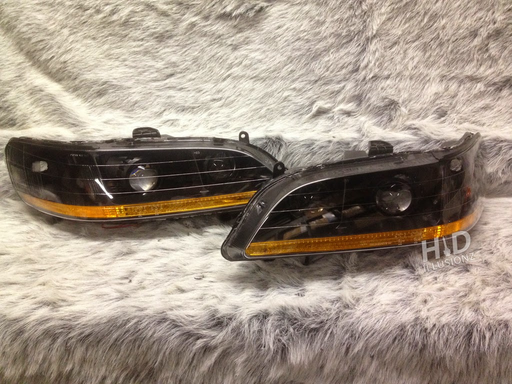 HID ILLUSIONZ Honda Accord Custom LED Turn Signals FXR Morimoto H1 E46R Quad Setup HID