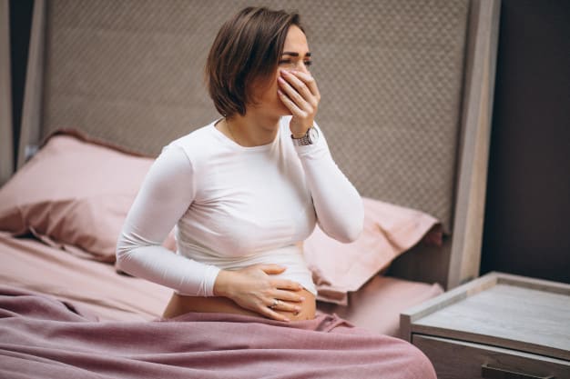 How do I know the symptoms of pregnancy?