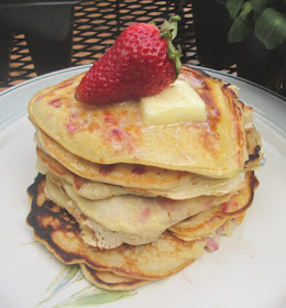 How to Make Strawberry Cheesecake Pancakes