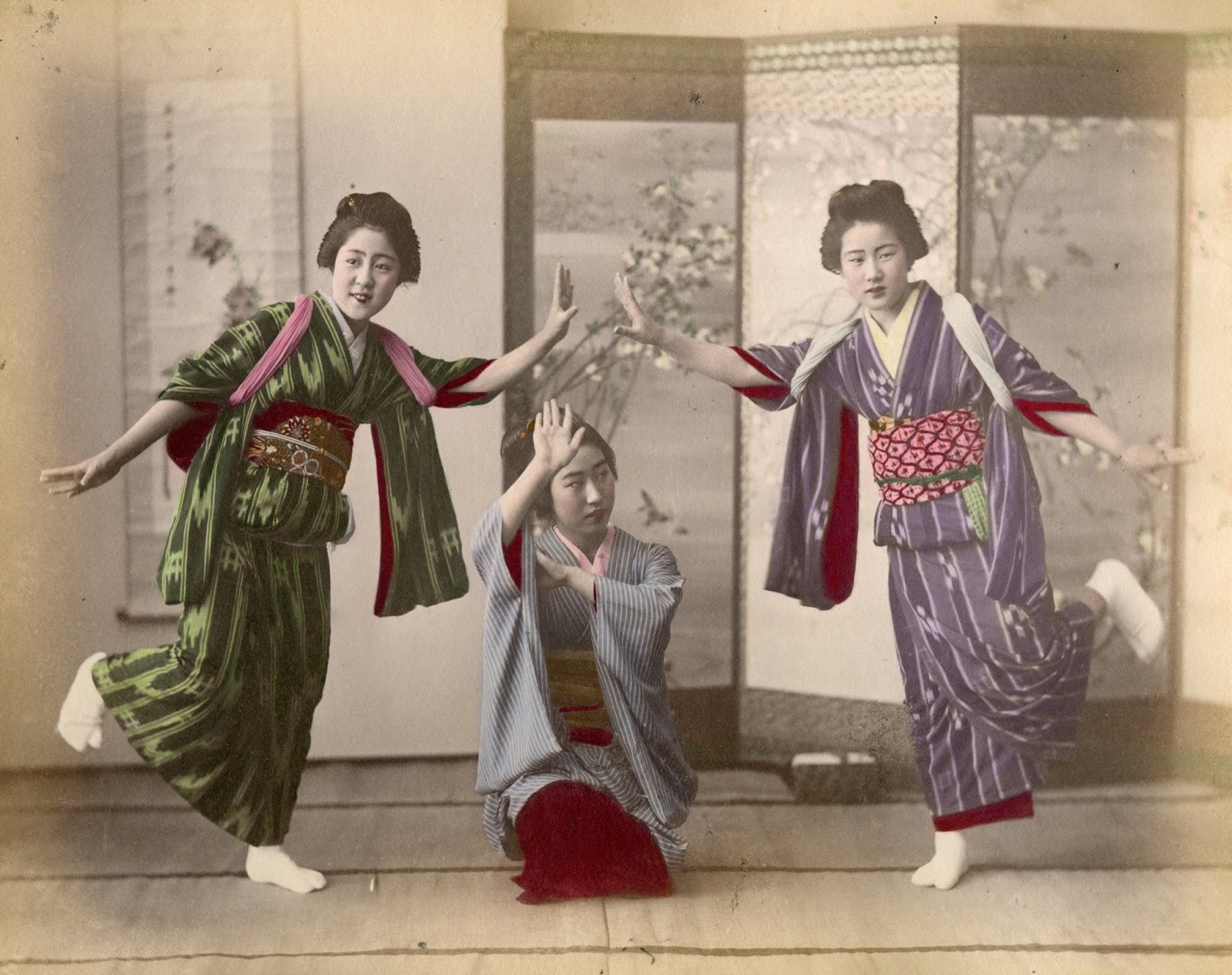 город эдо в японии 17 век. рикша в японии. рикша повозка японская. кусакабэ кимбэй японский фотограф. фарсари адольфо.