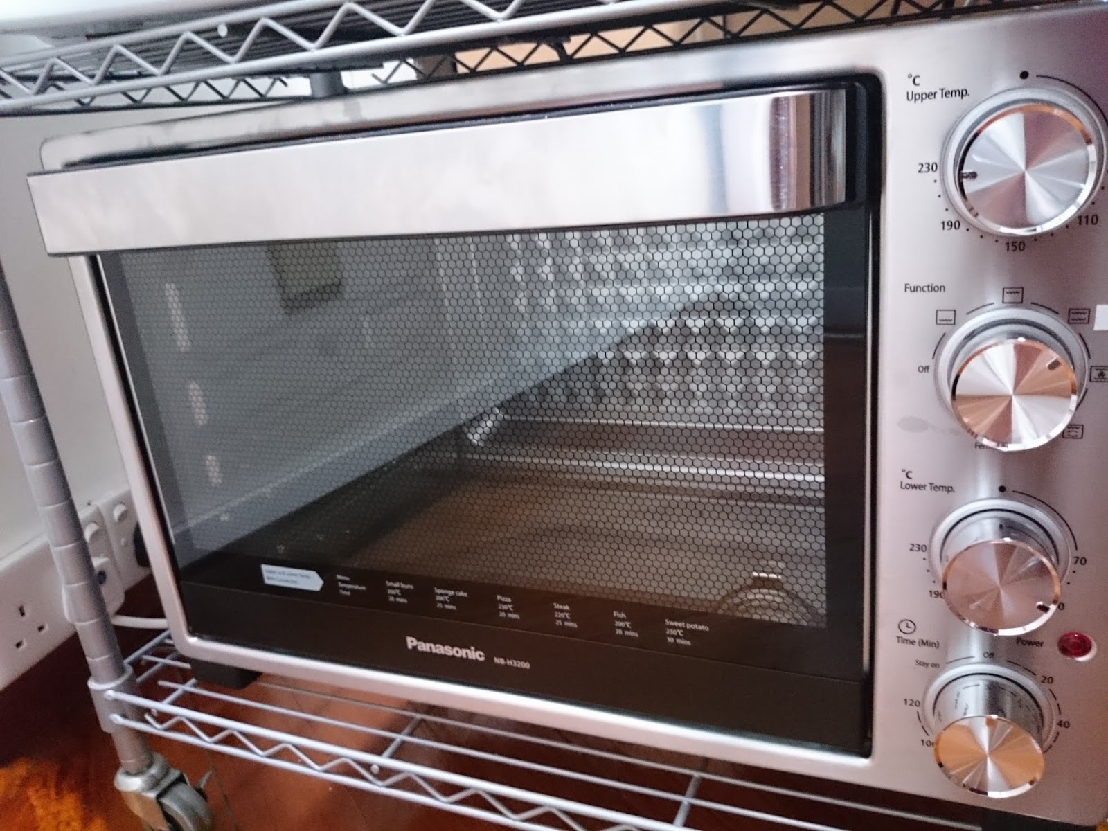 韋太烹飪教室 Panasonic NBH3200 新一代家庭式焗爐 附麵包發酵功能 * 值得推介