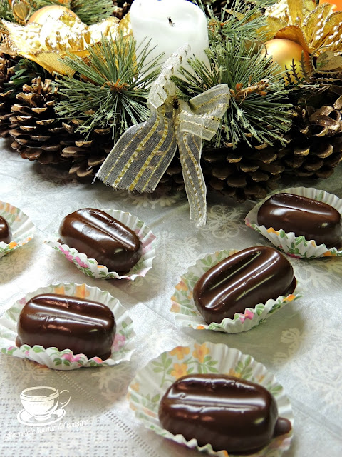 BOMBOANE "BOABE DE CAFEA"