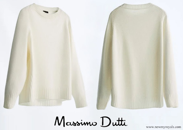 Kate Middleton wore Massimo Dutti cashmere crew neck sweater ivory
