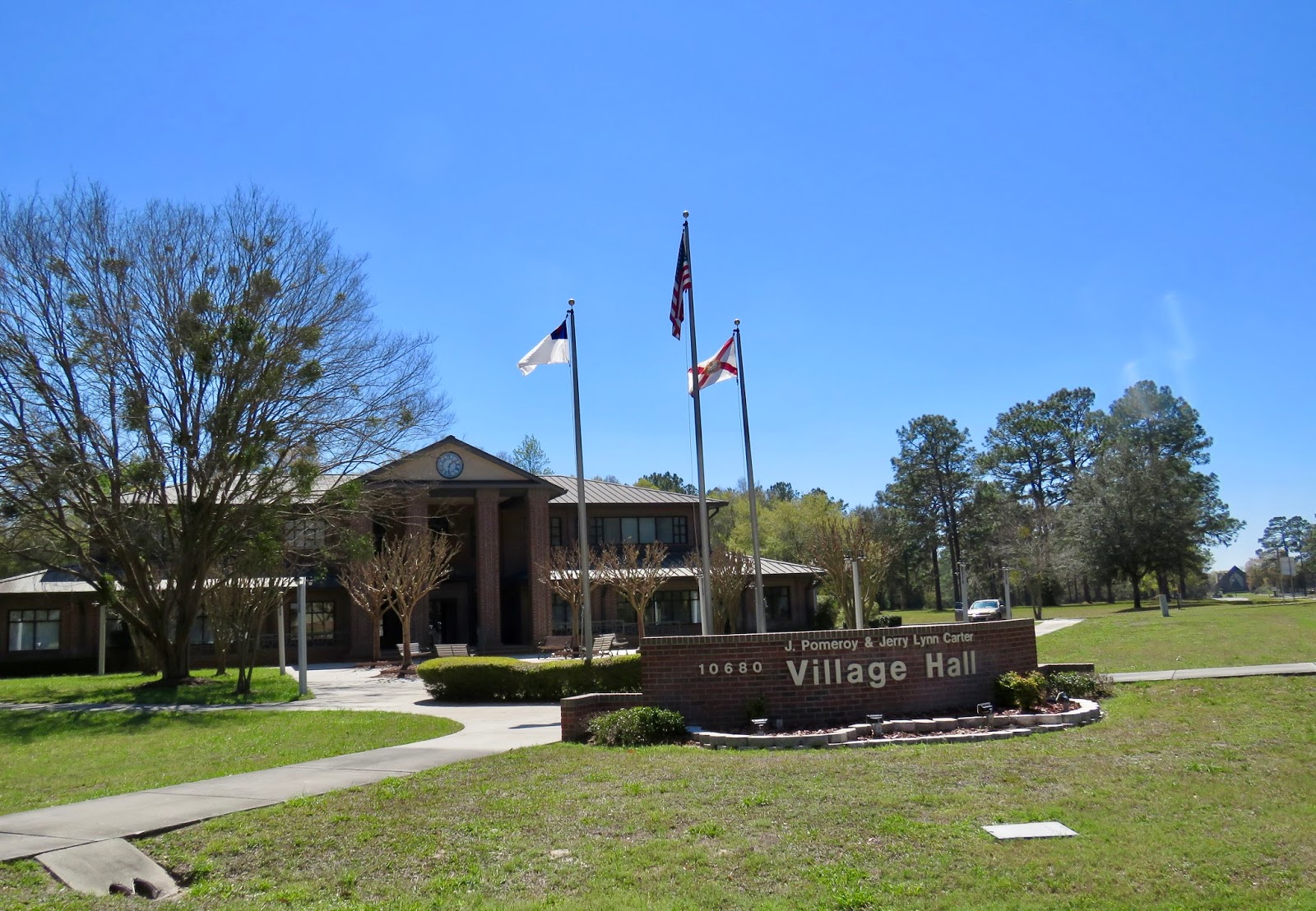 Where's Liz? 2017 Dowling Park, FL...where I'll retire after RVing