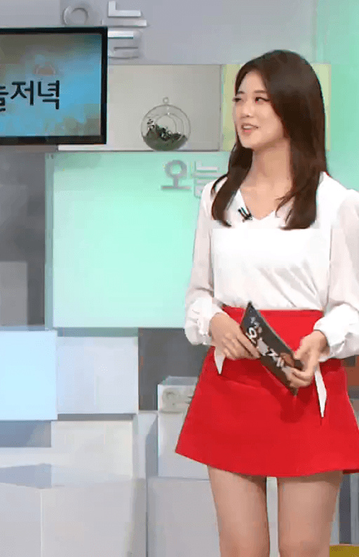 SBS 김민형 아나운서 MBC 시절 모습.GIF