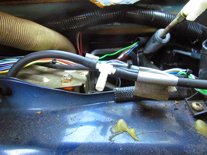 Boost Gauge Installation on SAAB c900 Crawls Backward (When Alarmed)