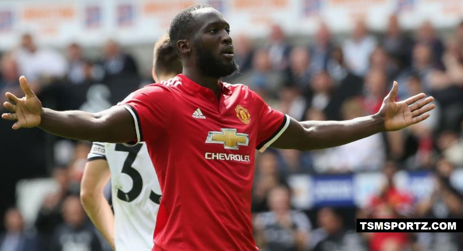 Manchester United signed on big transfer fees (Lukaku)