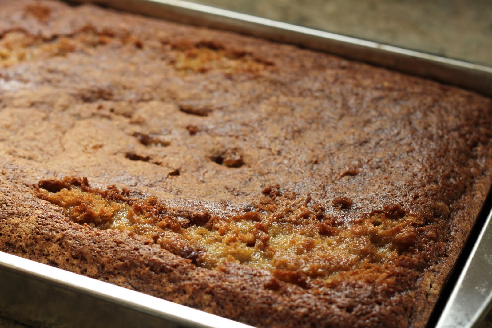 THE CRACKED KETTLE clementine bakery's banana cake