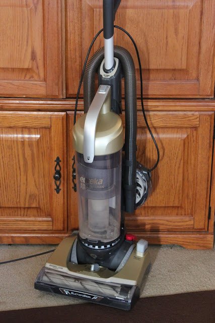 See why we're using the Eureka Ultimate Clean Pet Vacuum to clean up after our little dog. Full review found here!