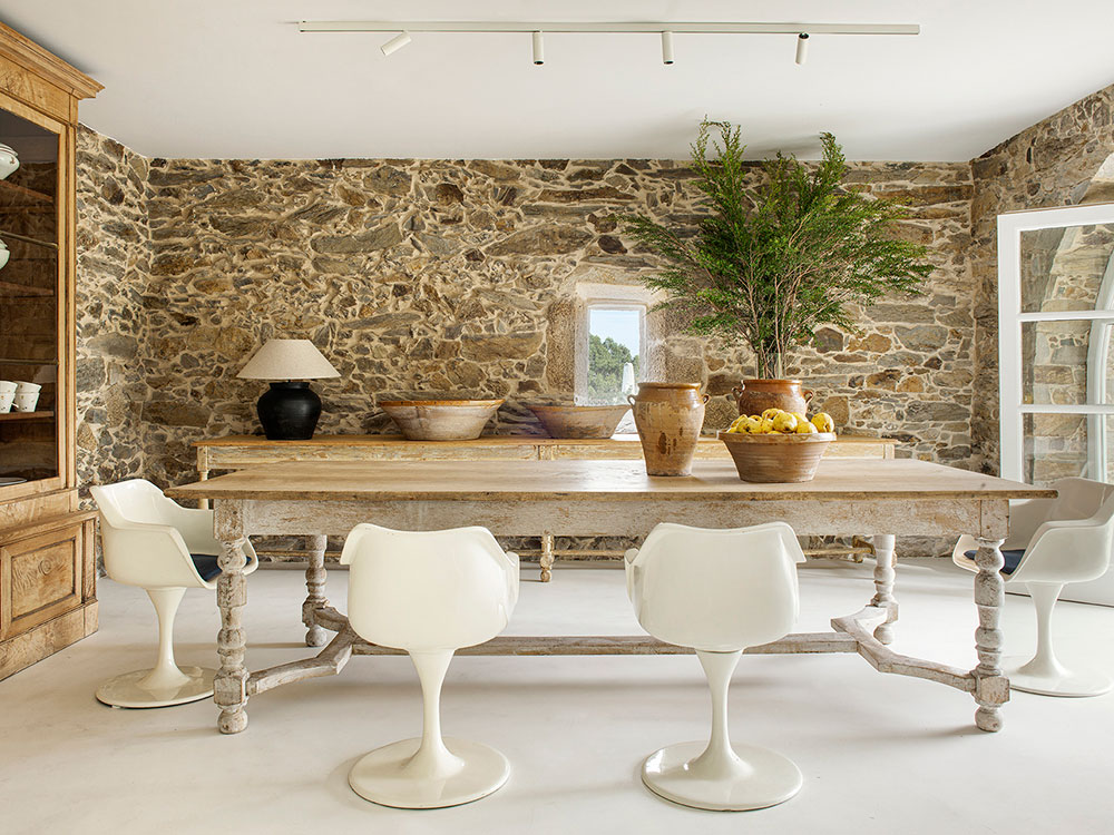 A Galician country house in Spain by  Las Perelli studio